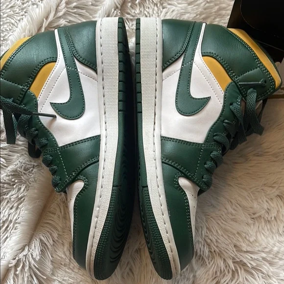 Air Jordan 1 Mid Green and Yellow SneakersSonics